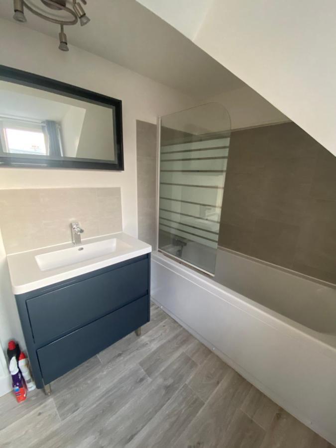 שרבורג Le Stud' Joli Appartement Lumineux En Plein Centre Ville מראה חיצוני תמונה