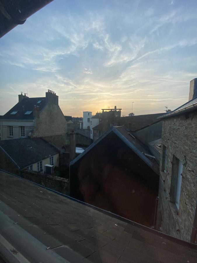 שרבורג Le Stud' Joli Appartement Lumineux En Plein Centre Ville מראה חיצוני תמונה